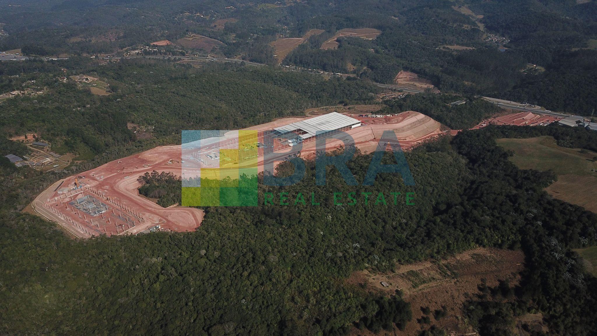 Condomínio logístico GLP Régis em Itapecerica da Serra